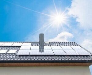 Solárne panely - dotácia v roku 2025 predstavuje cestu k nárastu investícií do solárnych panelov.